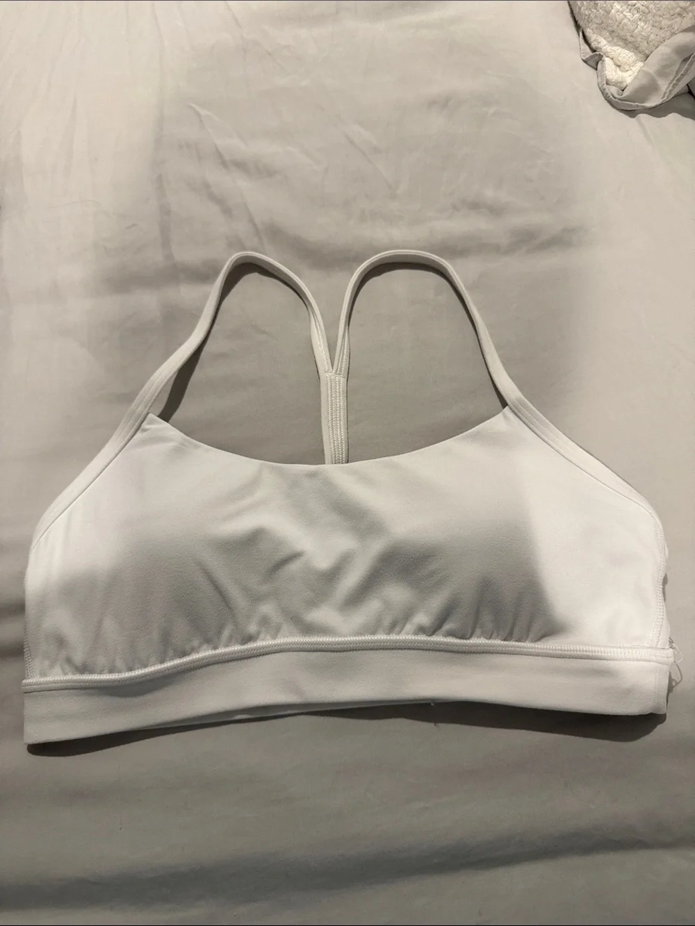 lululemon athletica flow Y White Racerback Sports Bra